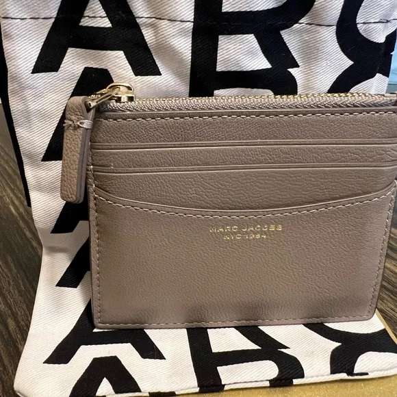 Marc Jacobs Taupe Shoulder Messenger Bag with Cardholder Duo - Picture 10 of 11
